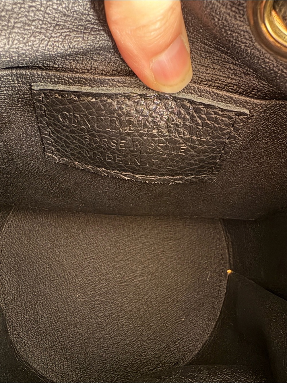 Italian-Made Mini Bucket Bag - Genuine Leather - Picture 7 of 13